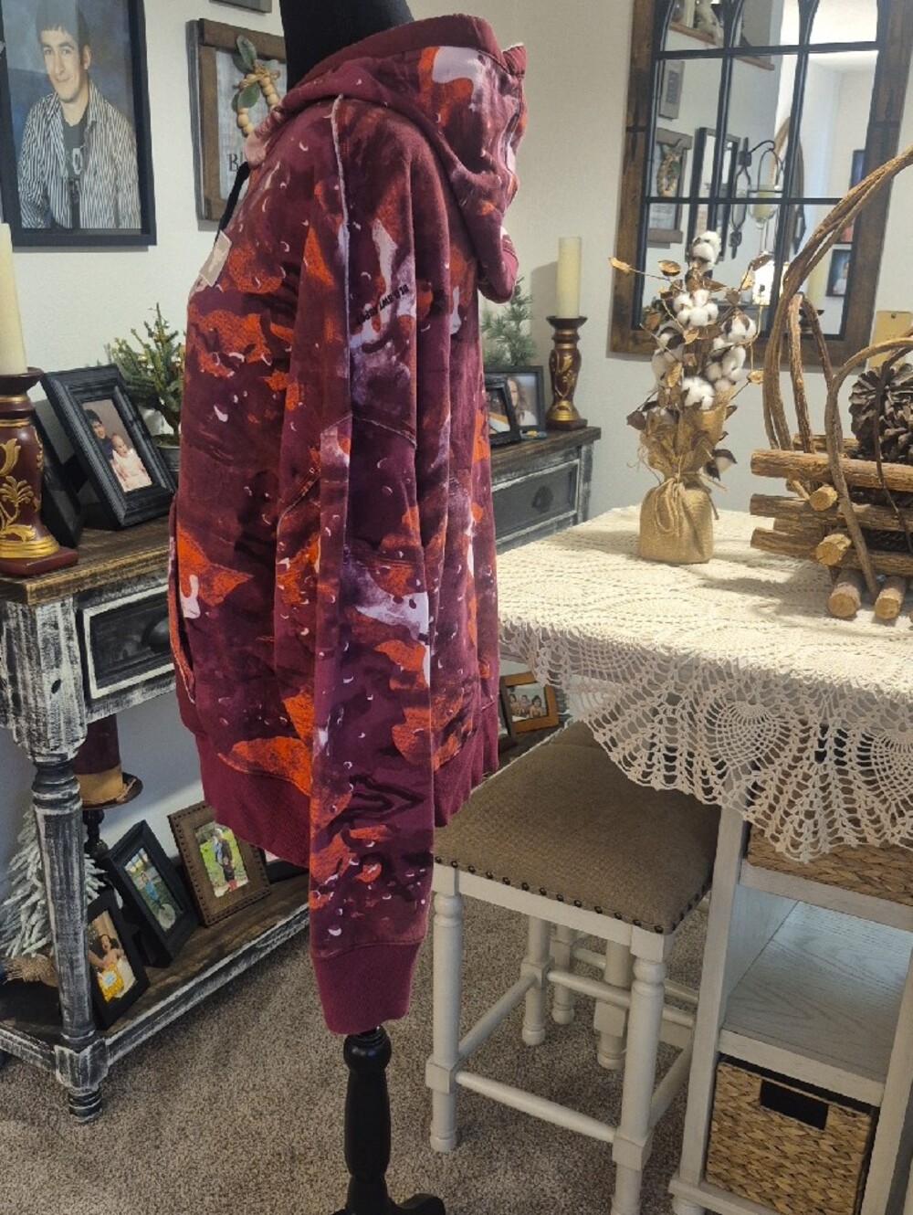 Under Armour Maroon Hoodie with Orange & Cream Abstract Print - Picture 6 of 11
